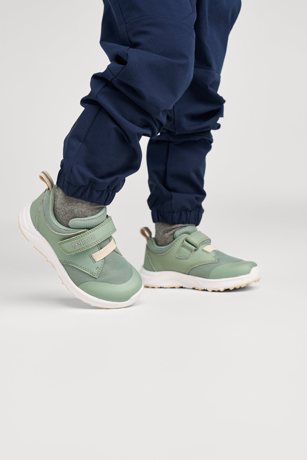 Reima Kinder Turnschuh/Sneaker Ekana 5400129A grün 81B0