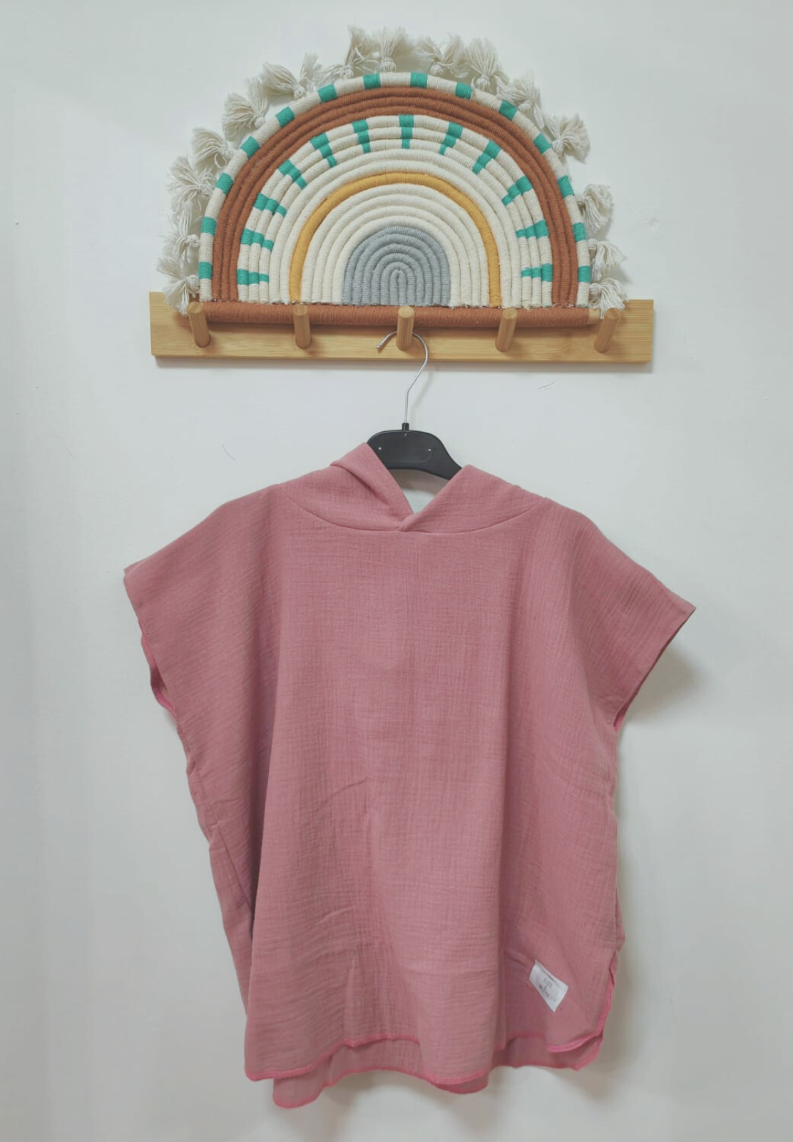 dünner Kinder Bade-Poncho / Cape / Badetuch aus Musselinstoff beerenpink
