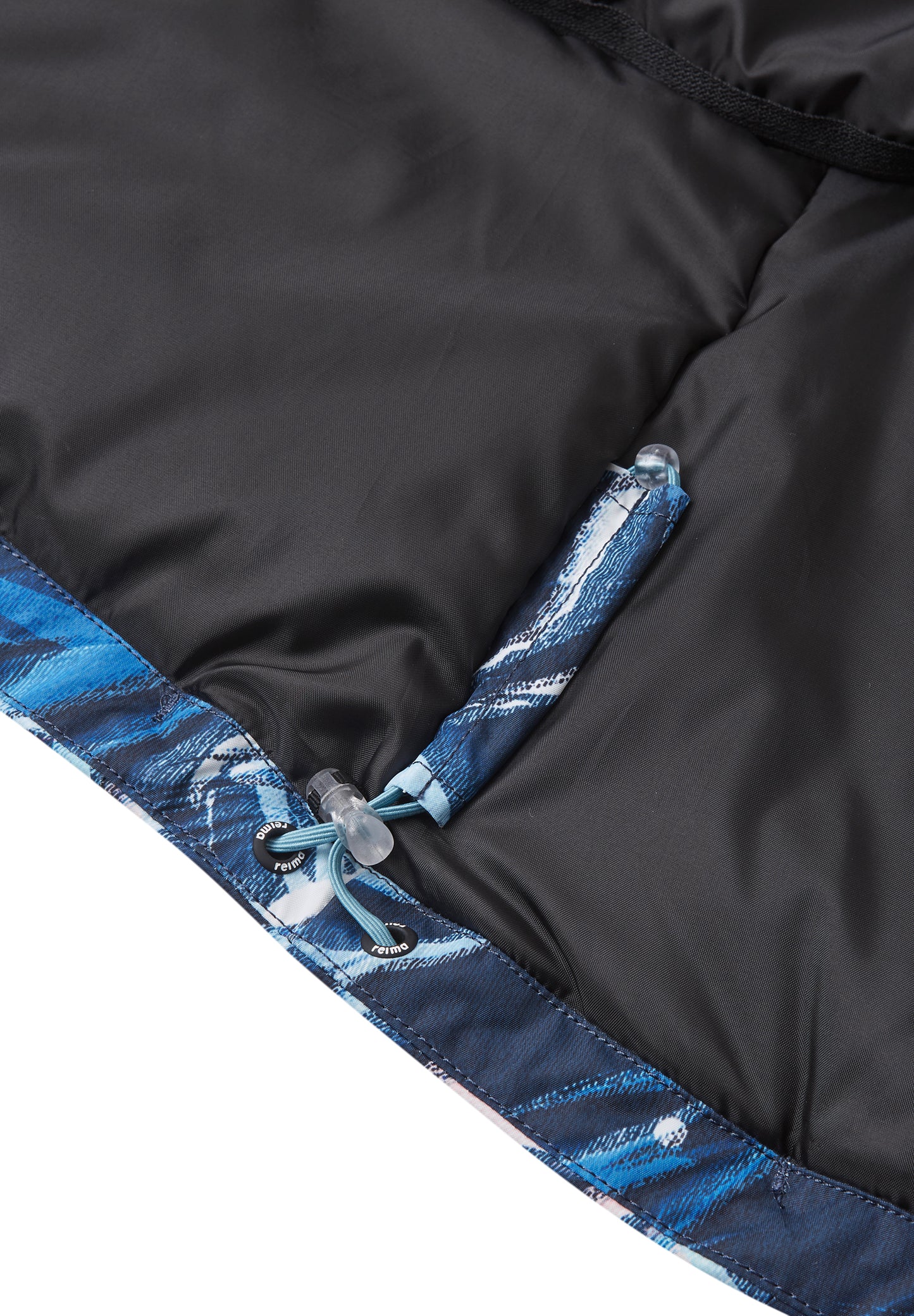 REIMA TEC Skijacke/Winterjacke AKTIONSFARBE <br>Posio <br>Gr. 146, 152<br> Schneefang, verstellbare Ärmelbündchen mit Lycraeinsätzen<br> wasserabweisende Taschen- und Front-Reissverschlüsse<br> WS 12'000 mm