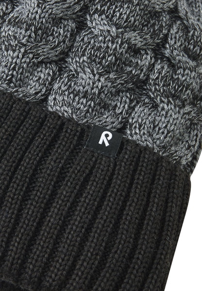 REIMA Mütze<br> Routii <br>Gr. 48 bis 58 <br>innen hautfreundliches Fleece<br> aussen warmer, wasserabweisender Woll-Mix<br> Windstopper-Membrane im Ohrbereich