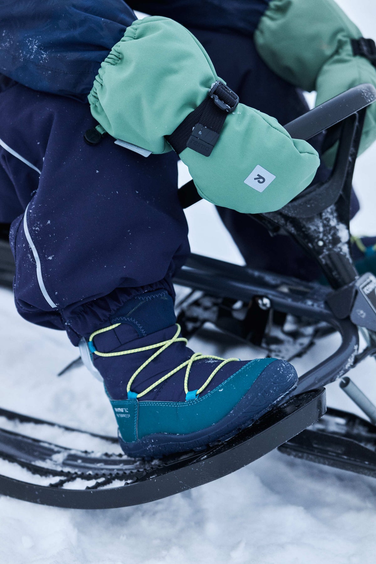 Reima-TEC Kinder Winterhandschuhe Ote grün